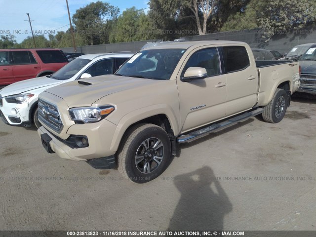 3TMBZ5DN2JM012599 - 2018 TOYOTA TACOMA DOUBLE CAB/SR5/TRD SPORT TAN photo 2