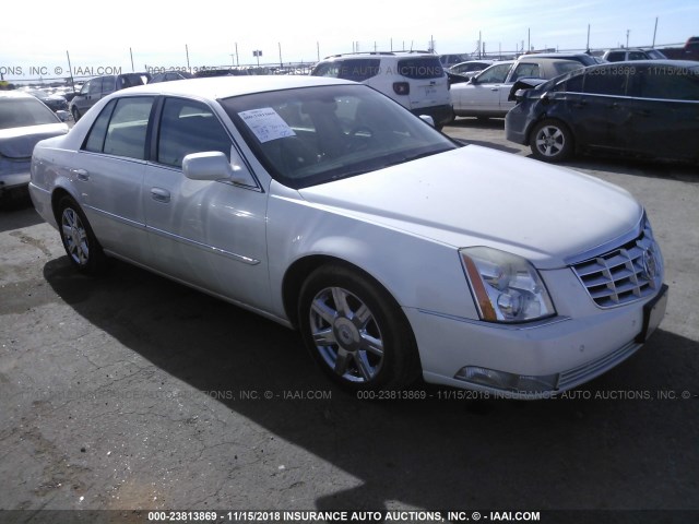 1G6KD57Y77U212745 - 2007 CADILLAC DTS WHITE photo 1