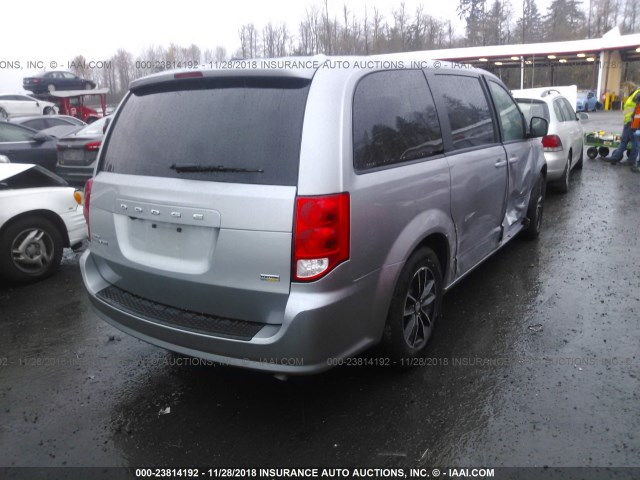 2C4RDGBG6JR152936 - 2018 DODGE GRAND CARAVAN SE SILVER photo 4