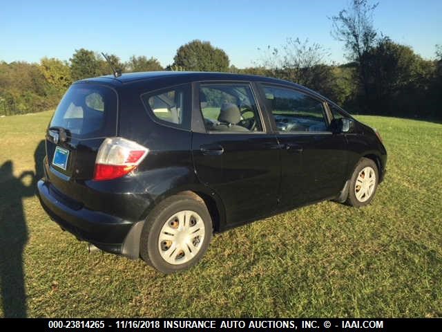 JHMGE8G26AC038711 - 2010 HONDA FIT Unknown photo 4