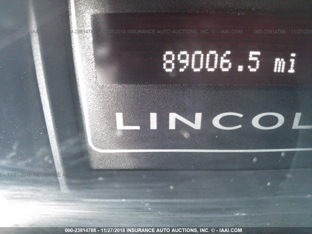 5LMJJ2H52AEJ00689 - 2010 LINCOLN NAVIGATOR BLACK photo 7