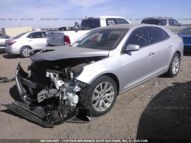 1G11E5SA2GF100450 - 2016 CHEVROLET MALIBU LIMITED LTZ Gümüş foto 2