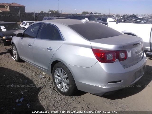 1G11E5SA2GF100450 - 2016 CHEVROLET MALIBU LIMITED LTZ Gümüş foto 3