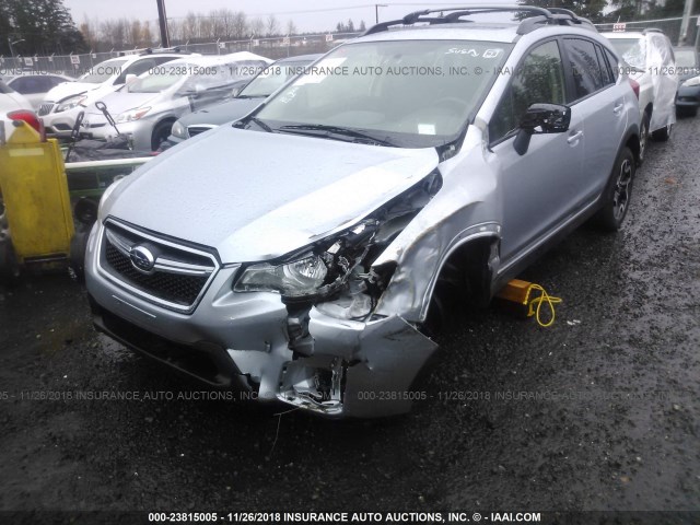 JF2GPALC4GH261599 - 2016 SUBARU CROSSTREK LIMITED SILVER photo 2