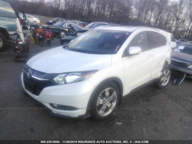 3CZRU6H72HM722864 - 2017 HONDA HR-V EXL WHITE photo 2