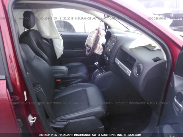 1C4NJCBA3FD335426 - 2015 JEEP COMPASS SPORT MAROON photo 5