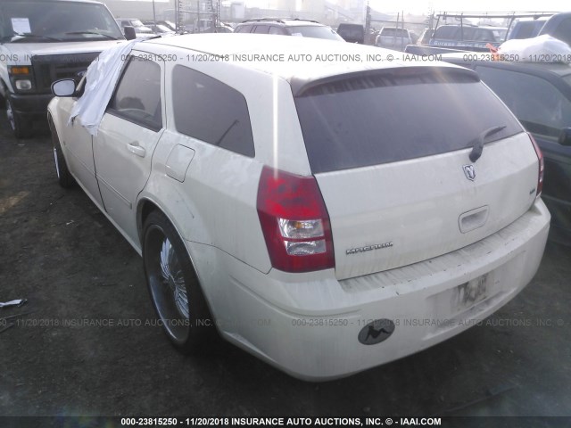 2D4FV47V26H155743 - 2006 DODGE MAGNUM SXT WHITE photo 3