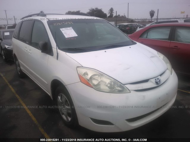 5TDZA23CX6S407402 - 2006 TOYOTA SIENNA CE/LE WHITE photo 1