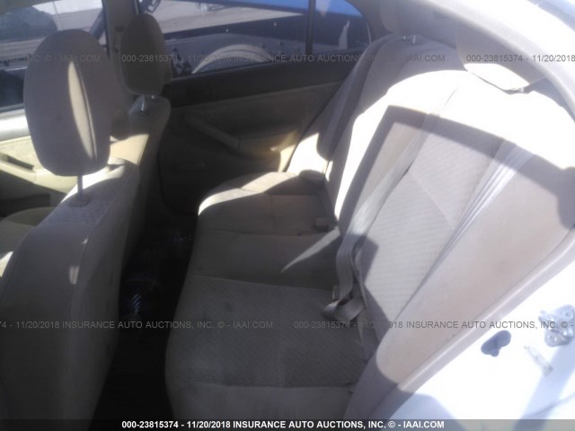 2HGES16395H559705 - 2005 HONDA CIVIC DX VP 白色 照片 8