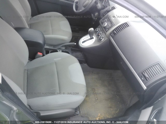 3N1AB6AP2AL702714 - 2010 NISSAN SENTRA 2.0/2.0S/SR/2.0SL ვერცხლისფერი ფოტო 5