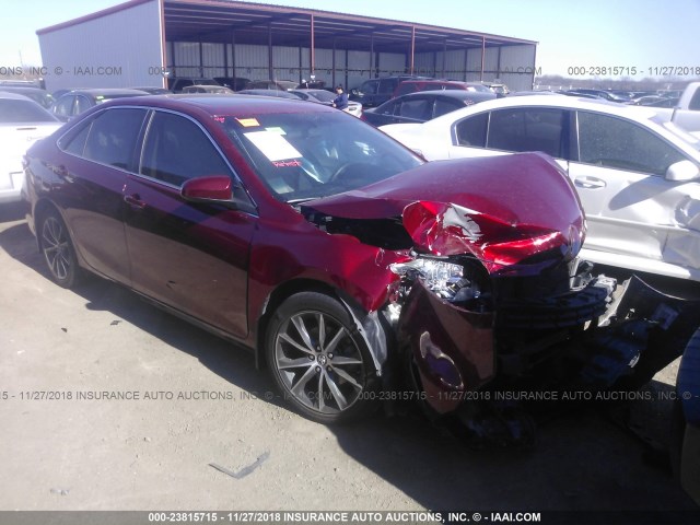 4T1BF1FK2FU923244 - 2015 TOYOTA CAMRY LE/XLE/SE/XSE RED photo 1