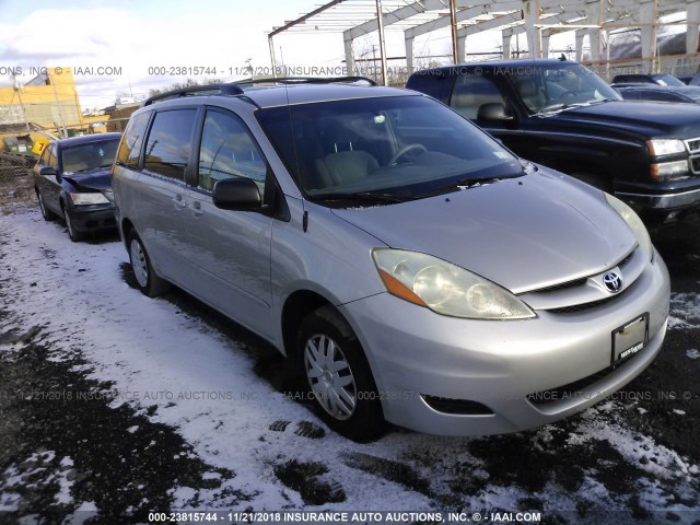 5TDZA23C86S393211 - 2006 TOYOTA SIENNA CE/LE SILVER photo 1