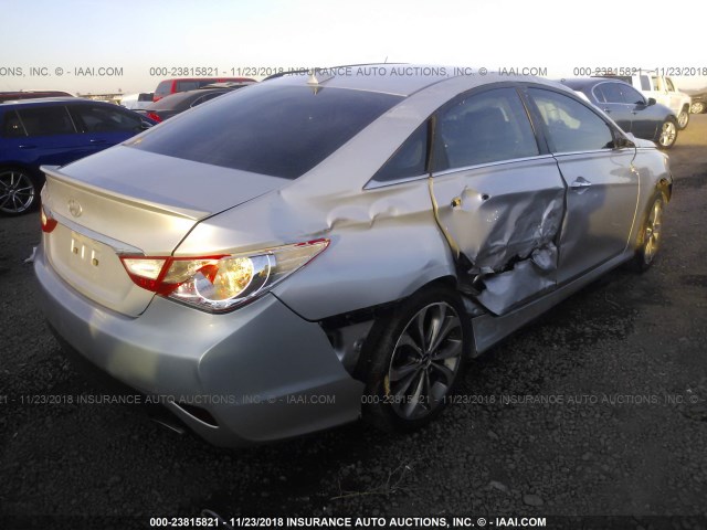 5NPEC4AC1EH816416 - 2014 HYUNDAI SONATA SE/LIMITED SILVER photo 4