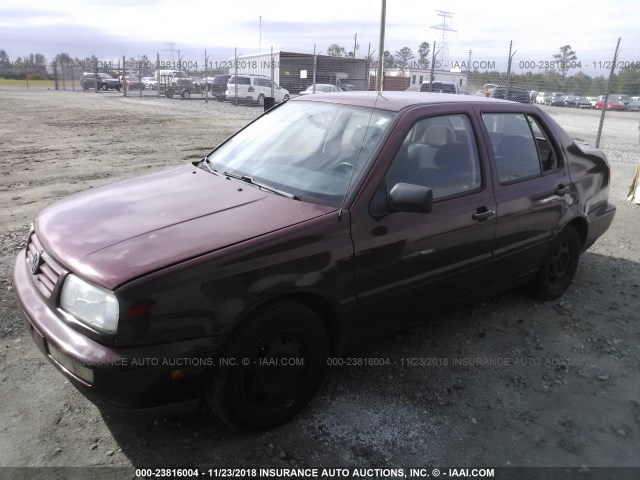 3VWRA81H8WM221694 - 1998 VOLKSWAGEN JETTA GL BURGUNDY photo 2