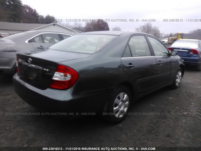 4T1BE32K14U293685 - 2004 TOYOTA CAMRY LE/XLE/SE GREEN photo 4