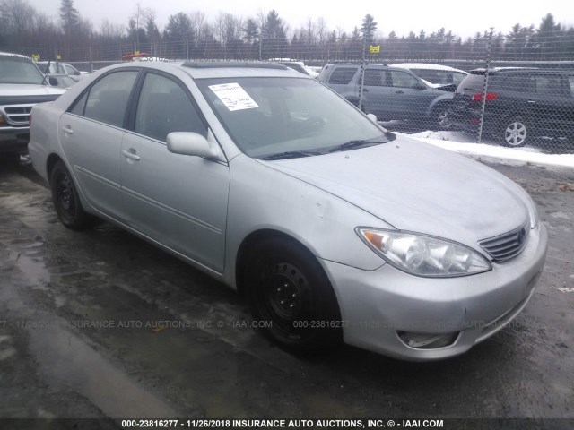4T1BE30K96U137237 - 2006 TOYOTA CAMRY LE/XLE/SE SILVER photo 1