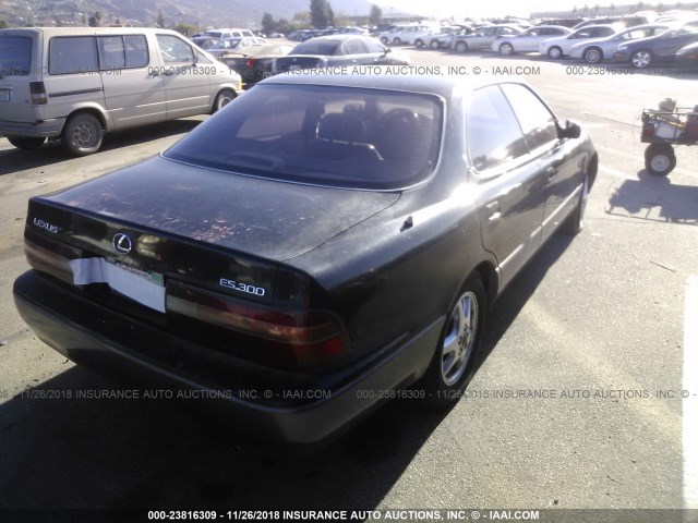 JT8GK13T2S0106083 - 1995 LEXUS ES 300 BLACK photo 4