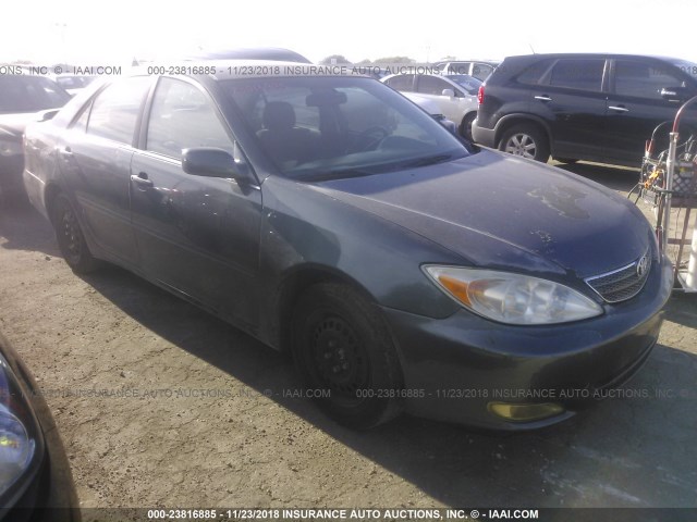 4T1BE32K03U684518 - 2003 TOYOTA CAMRY LE/XLE/SE GREEN photo 1