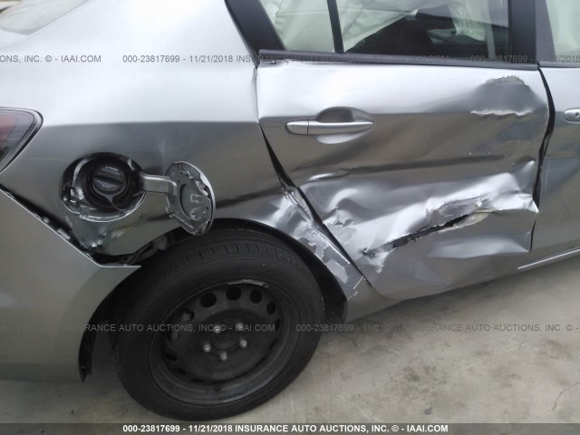 JM1BL1UF6B1383086 - 2011 MAZDA 3 I SILVER photo 6