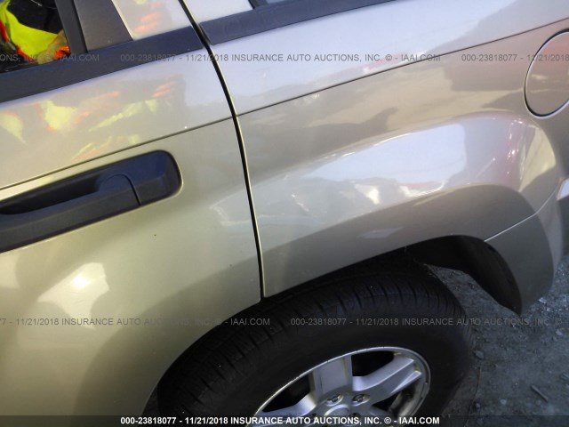 1J4GS48K25C584021 - 2005 JEEP GRAND CHEROKEE LAREDO/COLUMBIA/FREEDOM 棕色 照片 6