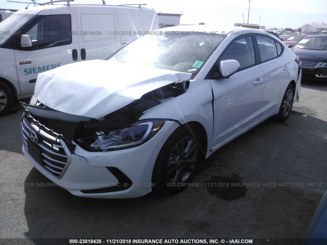 5NPD84LF4JH365853 - 2018 HYUNDAI ELANTRA SEL/VALUE/LIMITED WHITE photo 2