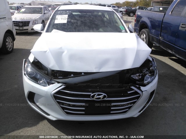 5NPD84LF4JH365853 - 2018 HYUNDAI ELANTRA SEL/VALUE/LIMITED WHITE photo 6