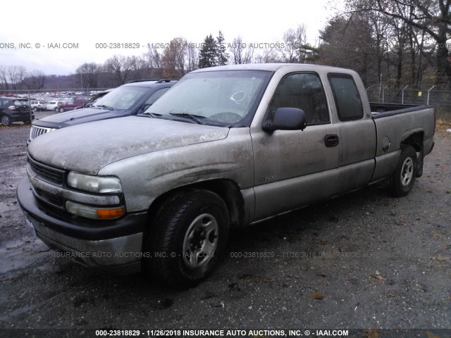 2GCEC19W2X1283056 - 1999 CHEVROLET SILVERADO C1500 BROWN photo 2