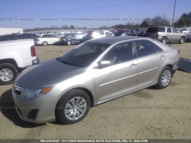 4T1BF1FK2EU437015 - 2014 TOYOTA CAMRY L/SE/LE/XLE 金色 照片 2