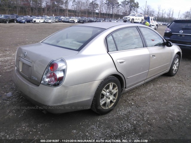 1N4AL11D65C396630 - 2005 NISSAN ALTIMA S/SL GOLD photo 4