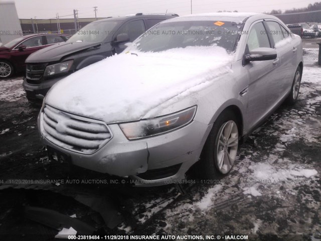 1FAHP2E88JG106218 - 2018 FORD TAURUS SEL SILVER photo 2