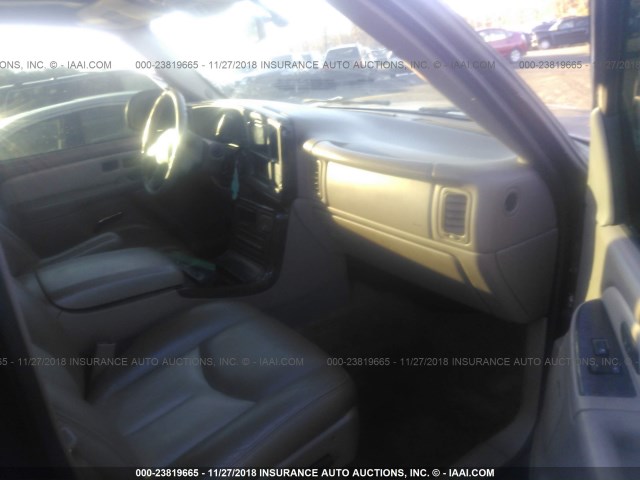 1GKFK66UX5J260882 - 2005 GMC YUKON XL DENALI BLACK photo 5