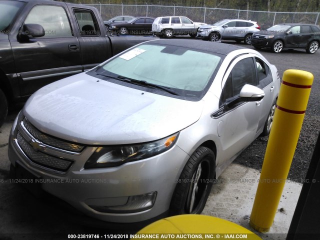 1G1RA6E49CU103961 - 2012 CHEVROLET VOLT SILVER photo 2