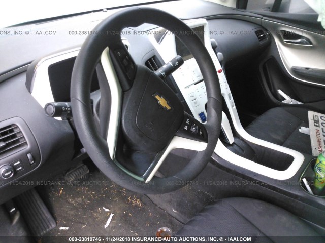 1G1RA6E49CU103961 - 2012 CHEVROLET VOLT SILVER photo 5