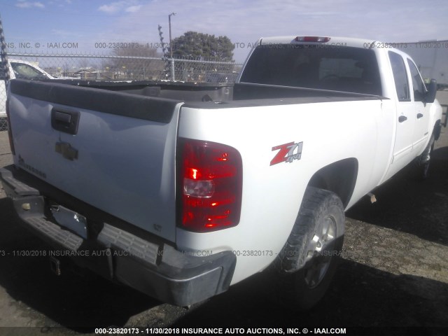 1GC4K0CG9BF217776 - 2011 CHEVROLET SILVERADO K3500 LT Unknown photo 4