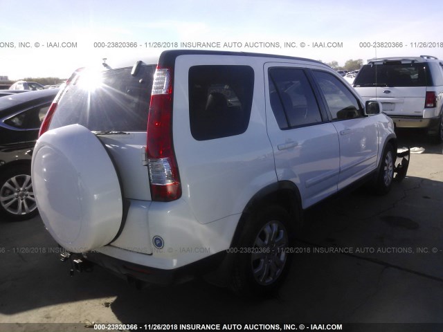 JHLRD78945C025581 - 2005 HONDA CR-V SE/EX WHITE photo 4