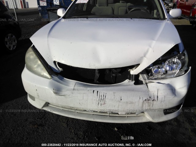 4T1BE32K95U399609 - 2005 TOYOTA CAMRY LE/XLE/SE WHITE photo 6