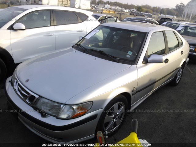 YS3DF58K727008652 - 2002 SAAB 9-3 SE SILVER photo 2