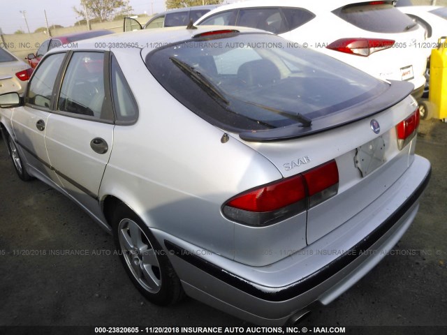 YS3DF58K727008652 - 2002 SAAB 9-3 SE SILVER photo 3