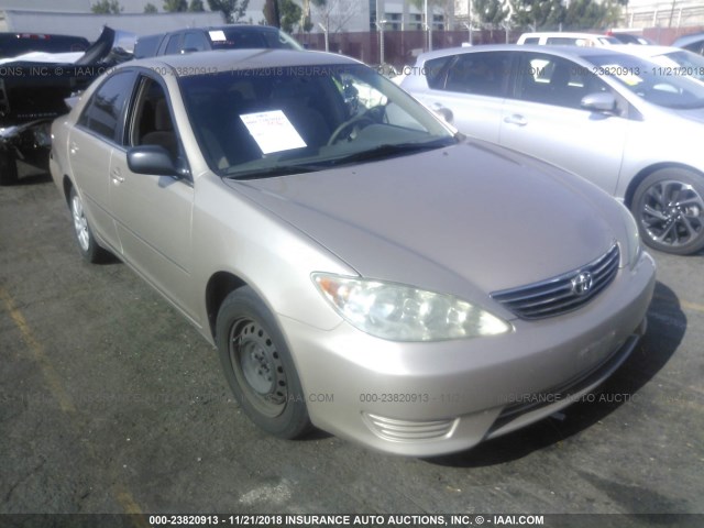 4T1BE32K06U694874 - 2006 TOYOTA CAMRY LE/XLE/SE GOLD photo 1