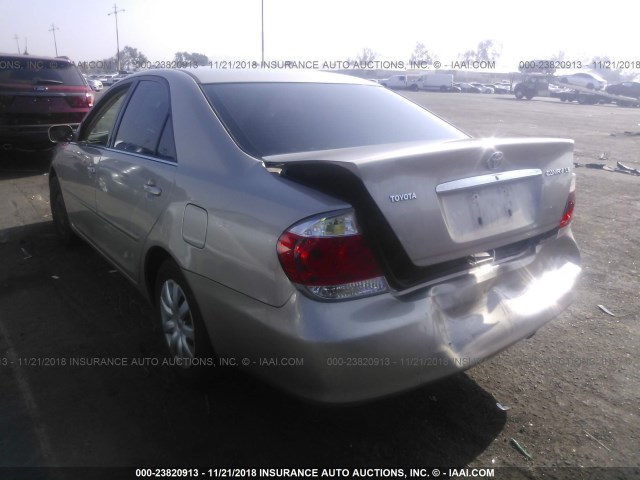 4T1BE32K06U694874 - 2006 TOYOTA CAMRY LE/XLE/SE GOLD photo 3