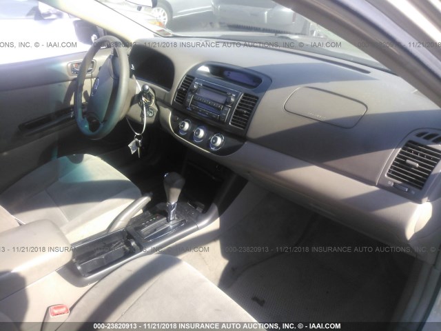 4T1BE32K06U694874 - 2006 TOYOTA CAMRY LE/XLE/SE GOLD photo 5