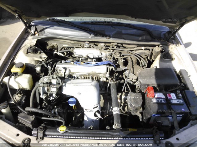 JT2BG22KX10570435 - 2001 TOYOTA CAMRY CE/LE/XLE 金色 照片 10