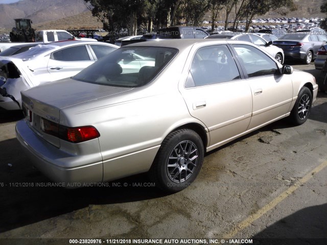 JT2BG22KX10570435 - 2001 TOYOTA CAMRY CE/LE/XLE 金色 照片 4