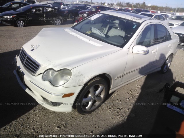 WDBRF52H46F742198 - 2006 MERCEDES-BENZ C GENERATION 2006 230 WHITE photo 2