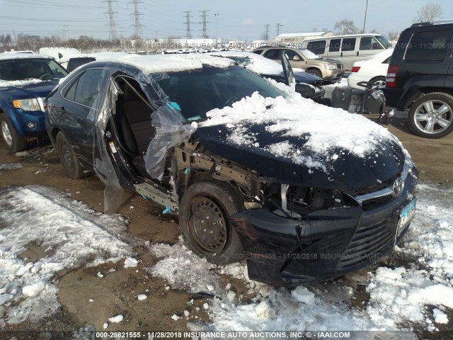 4T1BF1FK0GU134155 - 2016 TOYOTA CAMRY LE/XLE/SE/XSE BLACK photo 1