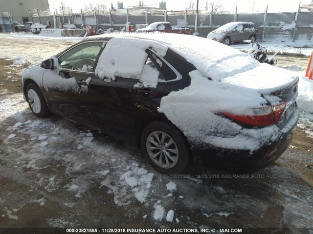 4T1BF1FK0GU134155 - 2016 TOYOTA CAMRY LE/XLE/SE/XSE BLACK photo 3