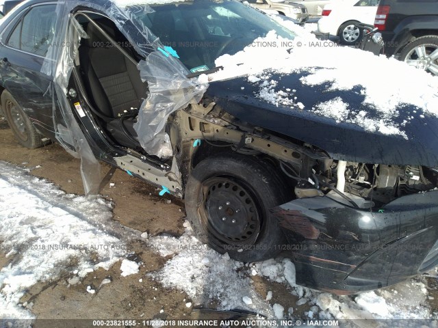 4T1BF1FK0GU134155 - 2016 TOYOTA CAMRY LE/XLE/SE/XSE BLACK photo 6