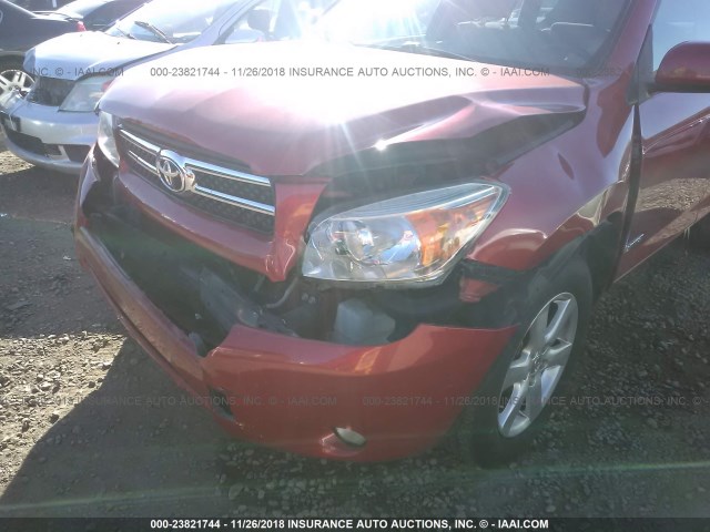 JTMZD31V185098543 - 2008 TOYOTA RAV4 LIMITED RED photo 6