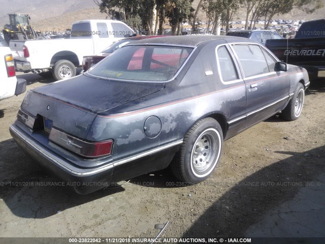 1FABP46F0DH158679 - 1983 FORD THUNDERBIRD  BLACK photo 4