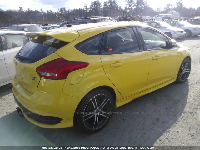 1FADP3L93HL311222 - 2017 FORD FOCUS ST YELLOW photo 4